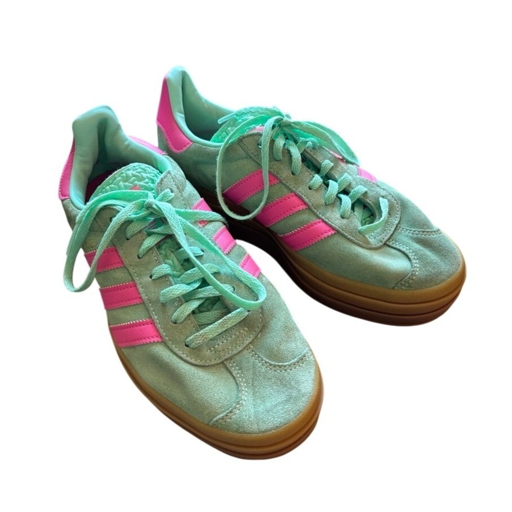 Adidas‎ Gazelle Bold Women Size 8 Mint Pink Platform Sneaker Suede H06125